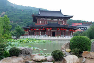 Huaqing Hot Springs