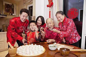 Xian Home Cooking Class Day Tour: Dumpling or Noodles Making