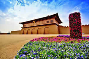Xian Day Tour Packages: A Historian Leads You to Read Xian In One Day