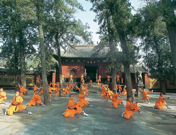 Xian luoyang private tour package with Shaolin_Temple_02.jpg