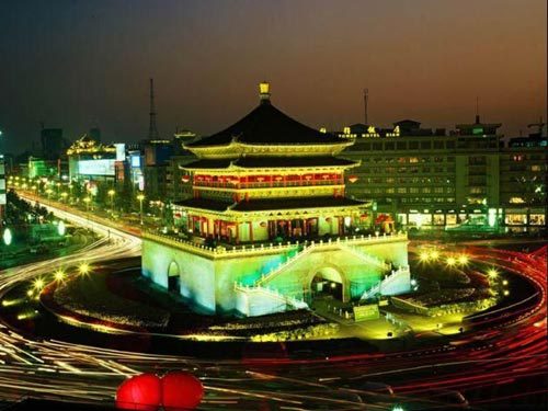 Xian_Private_Tour_Xian_Private_Night_Gourmet_Tour_with_Bell_Tower