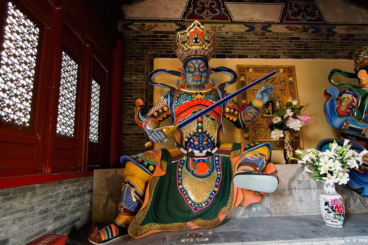 Nestled inside the northwest corner of the ancient city walls of Xi’an is the little-visited Guangren Temple (The Temple for Spreading Benevolence). Guangren_Temple_3.jpg