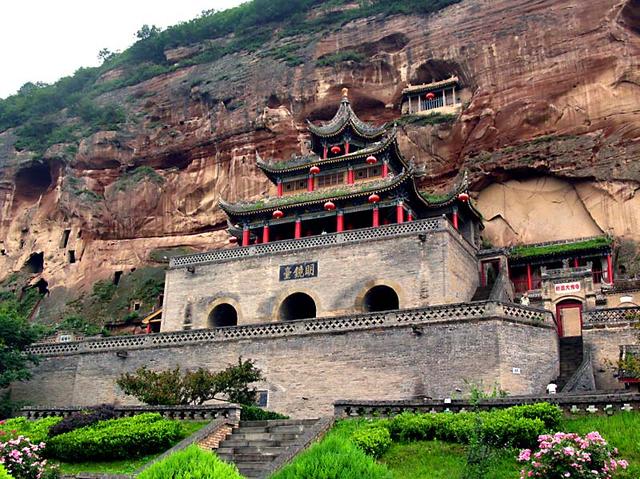 Bin County Great Buddha Temple Great Buddha Temple, located on Changle Fang Street, binxian, is in the suburbs east of Xian. Originally built during the Song Dynasty (960-1279), it is the largest Taoist temple in the northwest area.Daoism derived from China since the period of Eastern Han (25-220). 