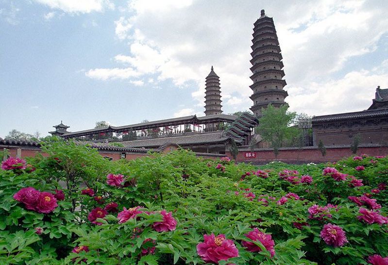 Taiyuan_attractions_twin_pagoda_temple