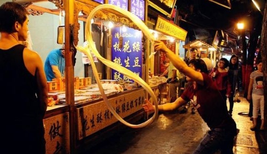 Xian Private Tours with Muslim Quarter.jpg