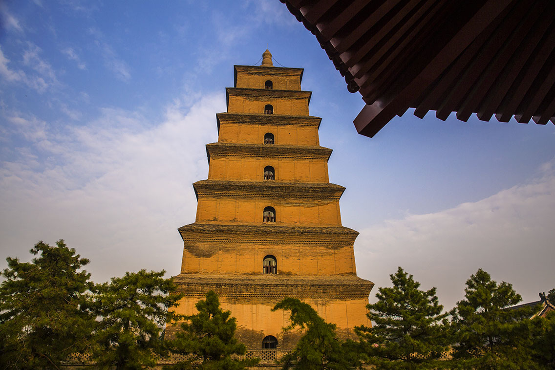 big_wild_goose_pagoda_of_xian_silk_road_tour.jpg