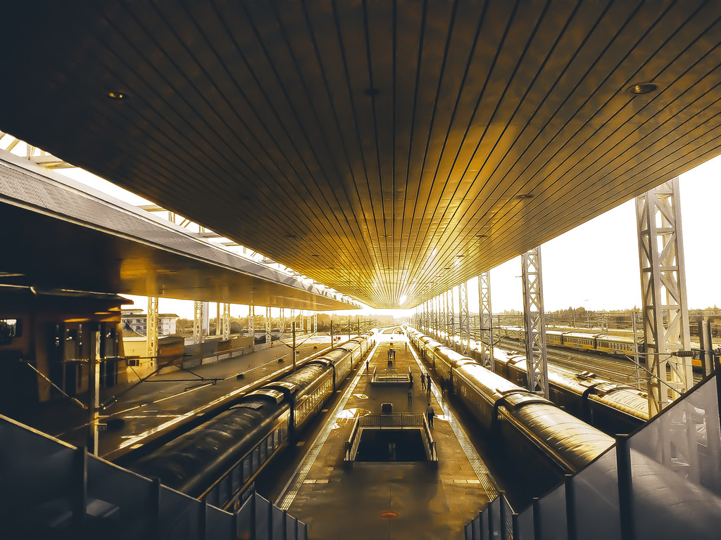 Liuyuan_South_Station.jpg