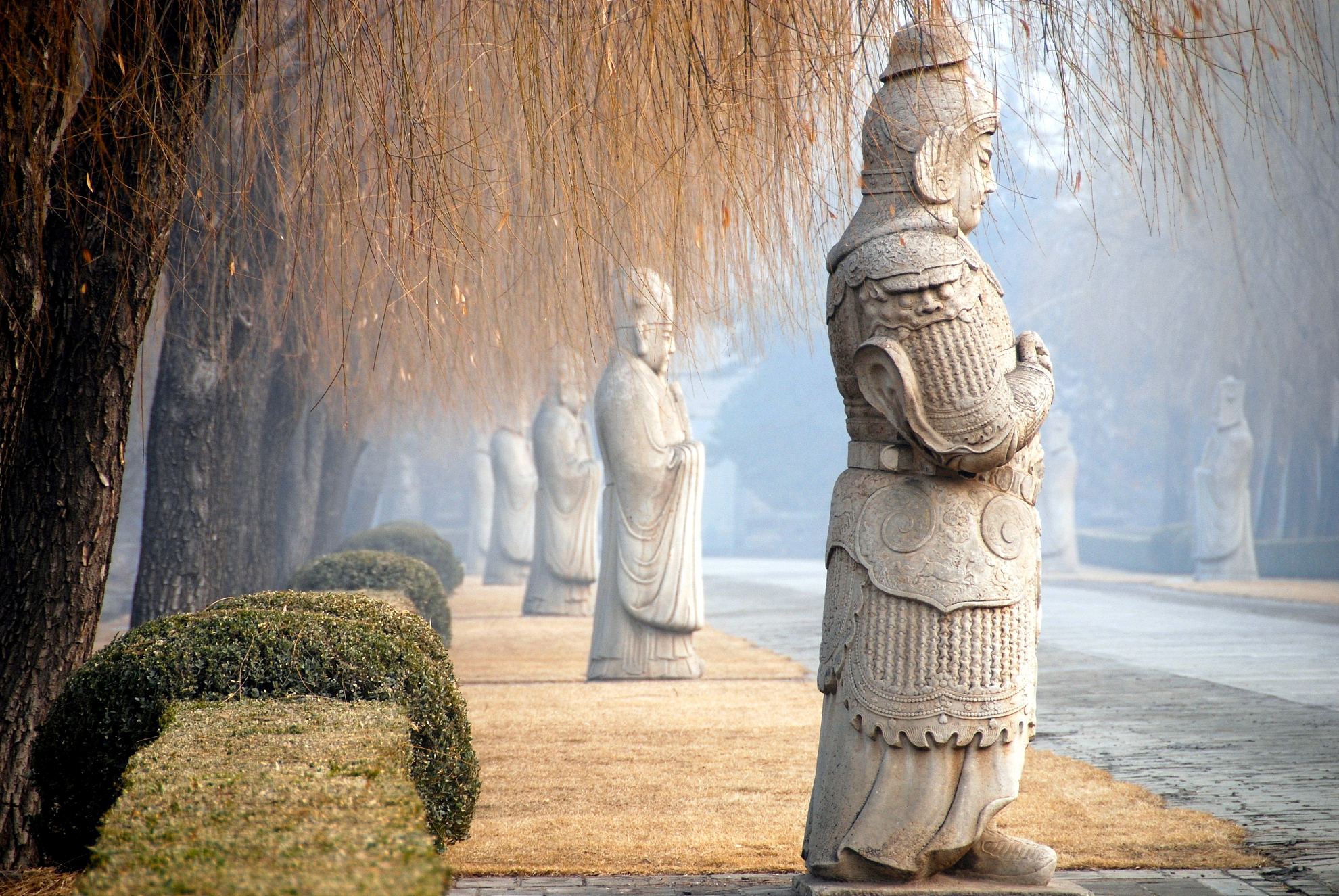 Ming_Tombs_1.jpg