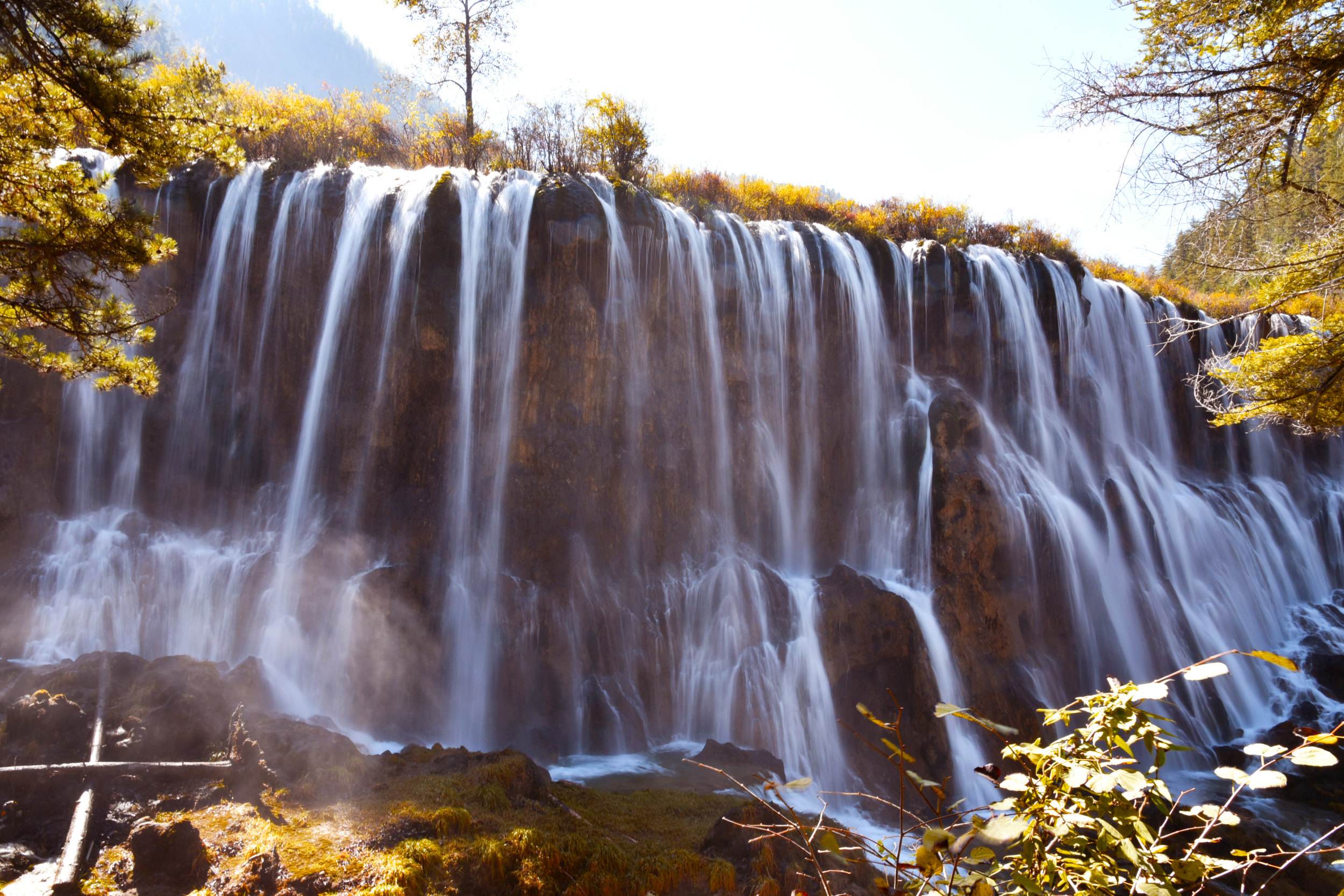 Nuorilang_Waterfall_1.jpg