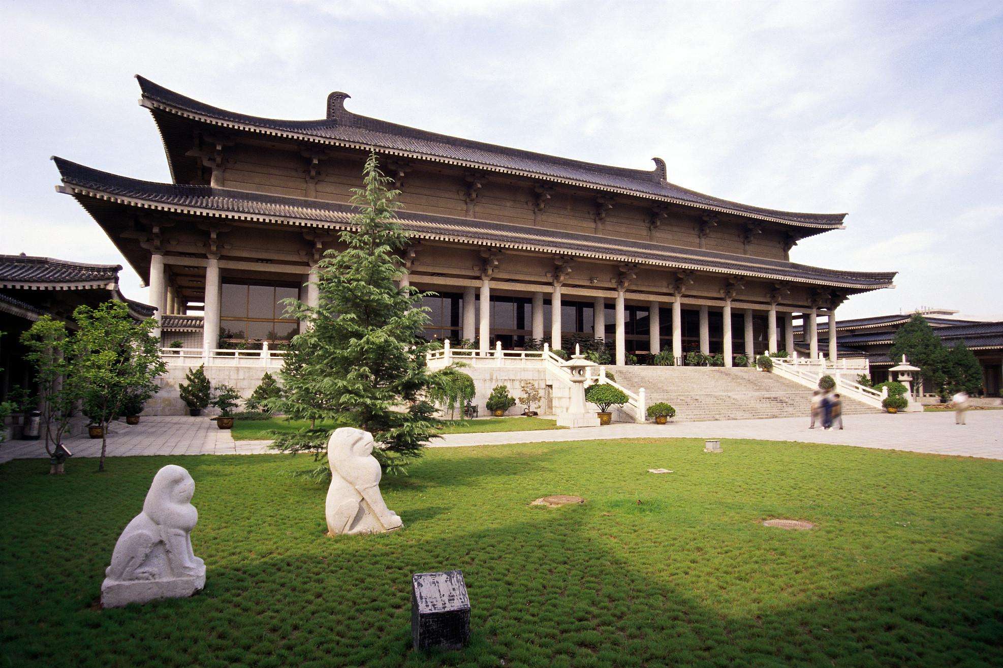 Shaanxi_History_Museum_2.jpg