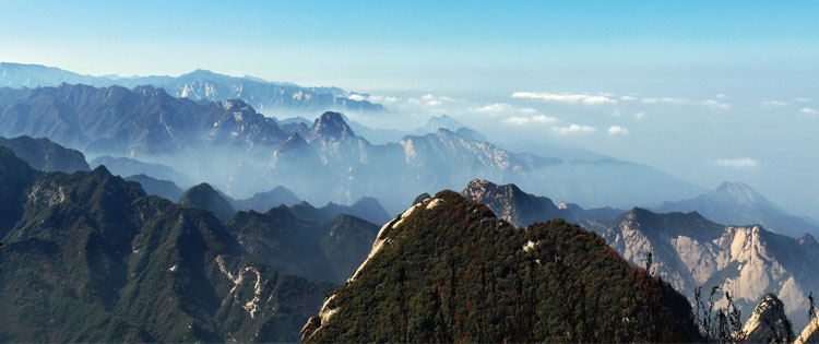 mount_hua_hiking_tour_from_xian.jpg