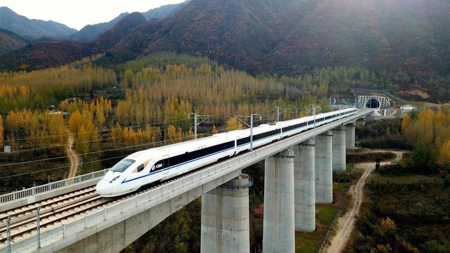 top_things_to_do_along_xian_chengdu_railway.jpg