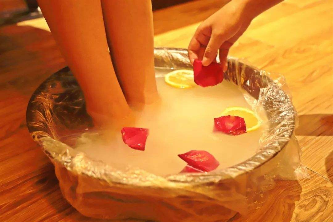 Chinese-Foot-Massage