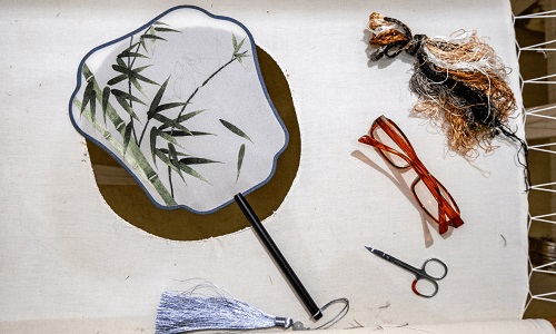 xian-to-chengdu-Shu-Embroidery-Workshop