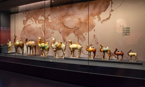 xian-Tang-Sancai-Art-Museum