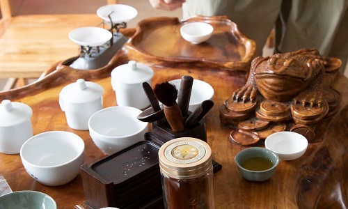 Shanghai-Traditional-Tea-Ceremony