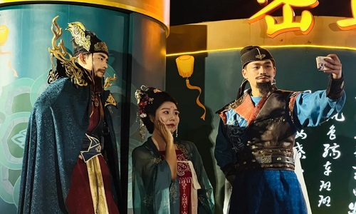 Xian-Tang-Mystery-Box