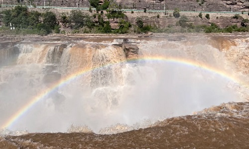 xian-hukou-waterfall