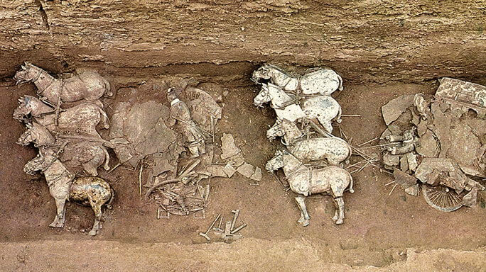 Bronze-Chariot-and-Horse-Exhibition-Hall-01