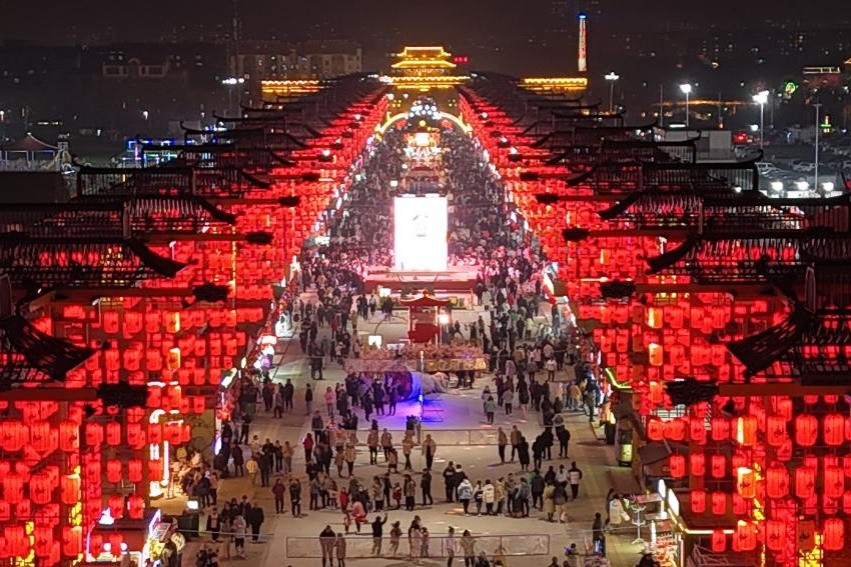 Xi'an-City-Wall-Lantern-Festival3