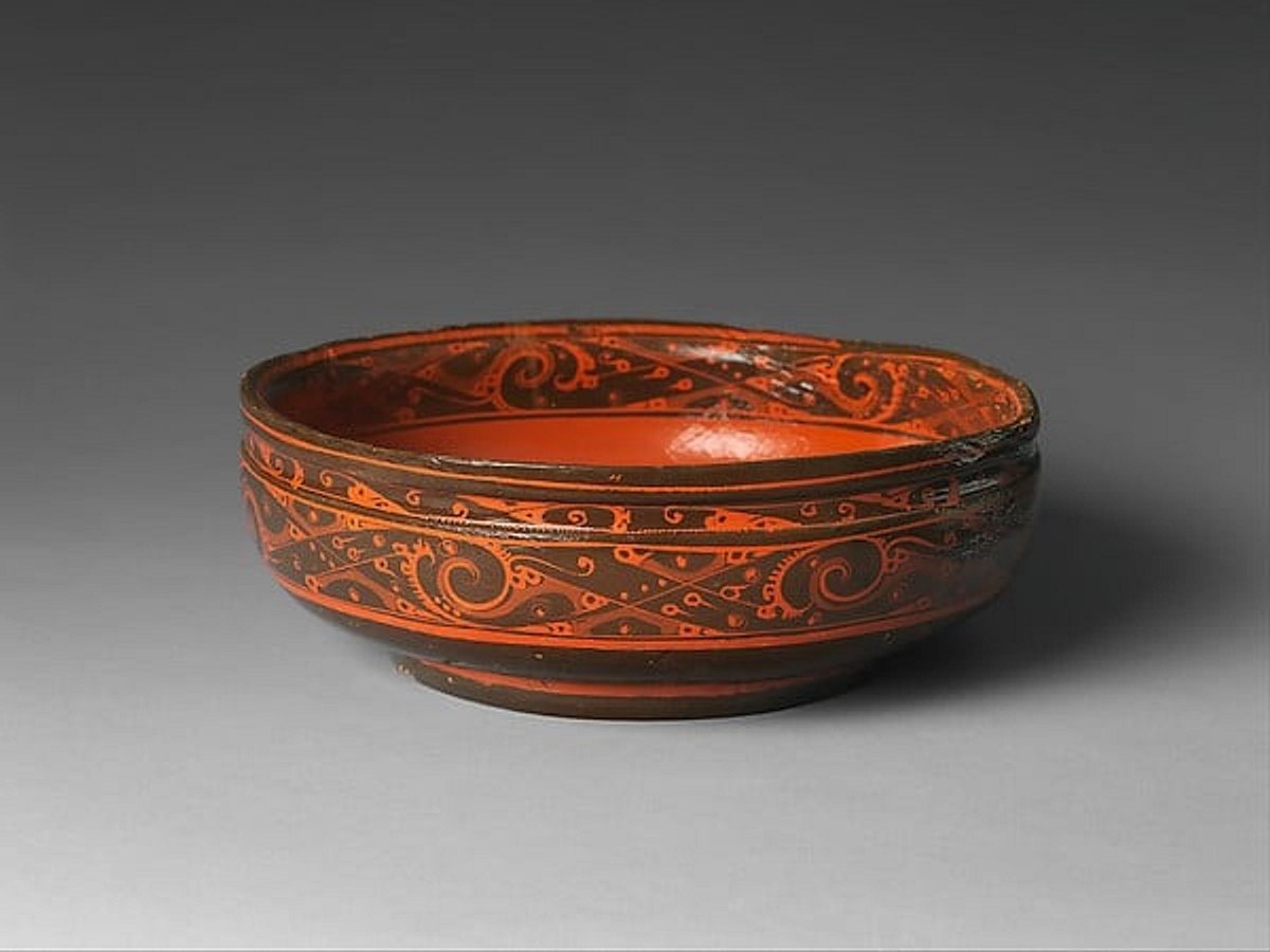 Wood-Carvings-and-Lacquerware