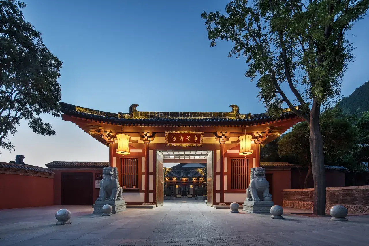 HUAQING-PALACE-RESORT-SPA HUAQING-PALACE-RESORT-SPA