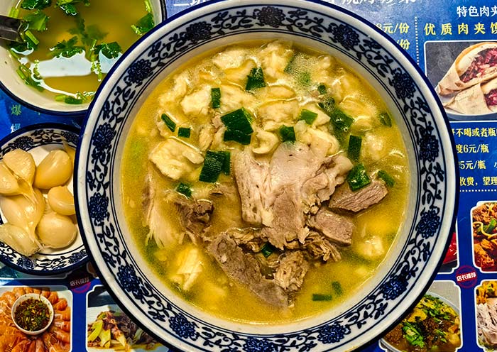 pita-bread-soaked-in-lamb-soup