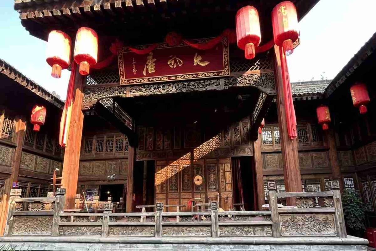 Gao’s-Courtyard-01