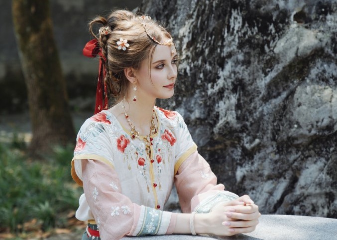 Tang-Costume-Rental-and-Photography-014