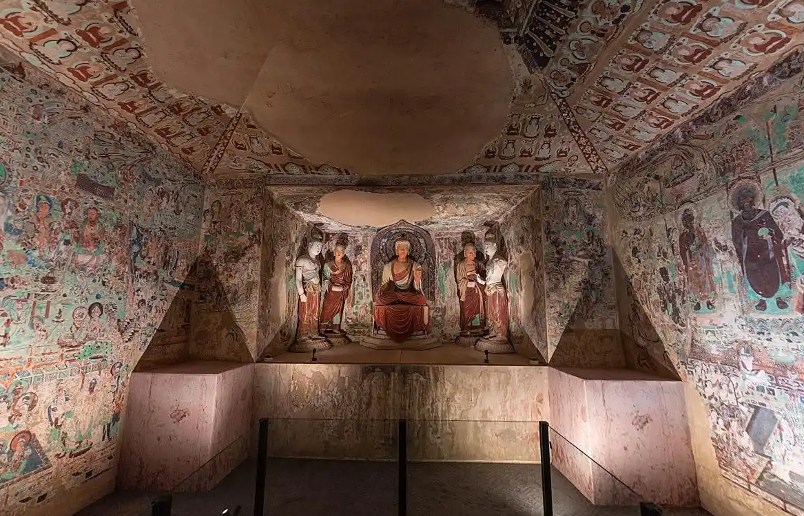 Bezeklik-Thousand-Buddha-Caves-05