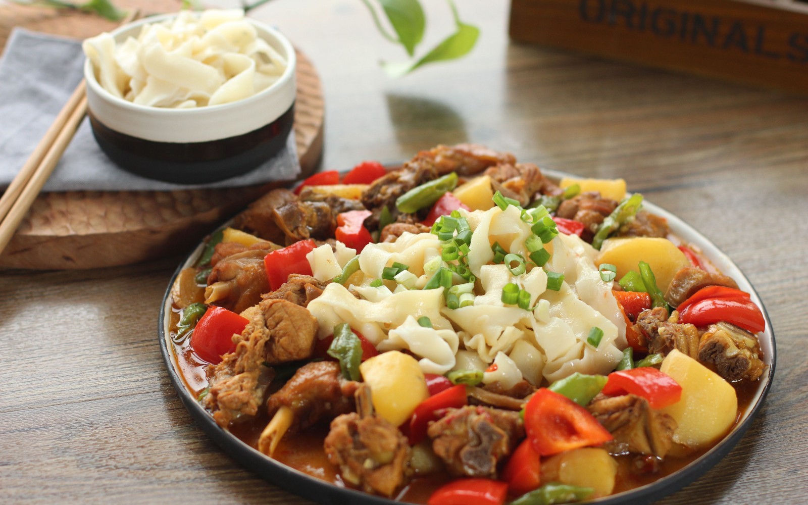 Xinjiang-Big-Plate-Chicken-03