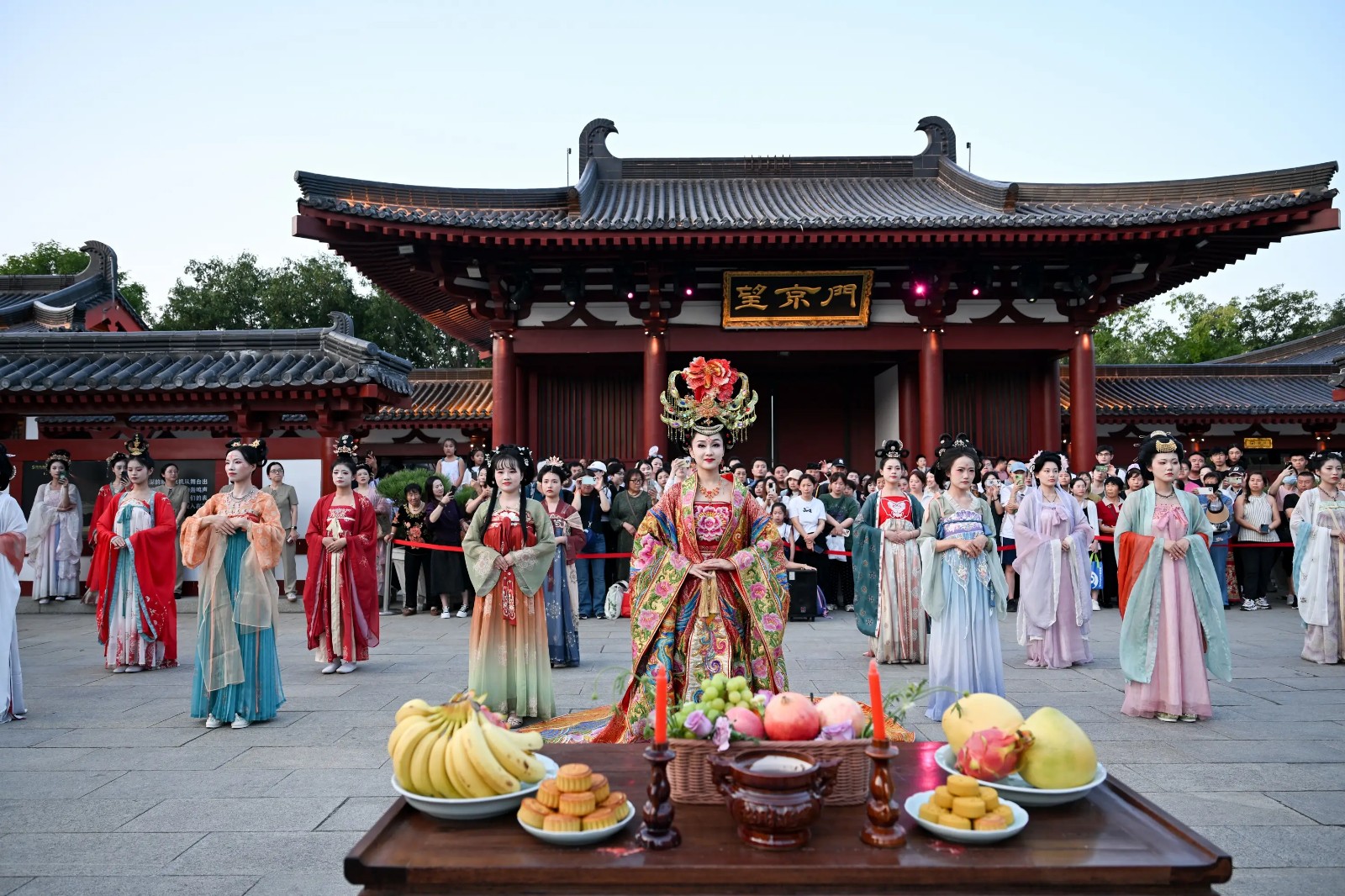 Huaqing-Palace-Qixi-Tang-Palace-Culture-Festival