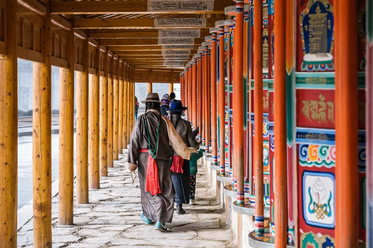 Labrang-Monastery-1