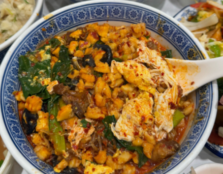 Stir-Fried-Lamb-Soup-with-Bread