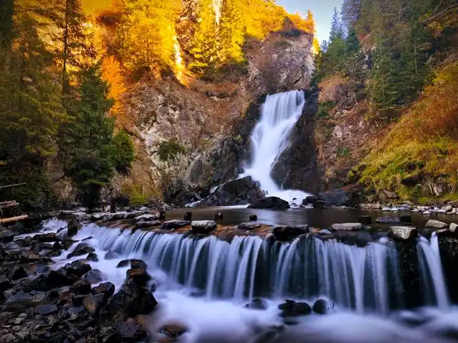 Feilongtan-Waterfall1