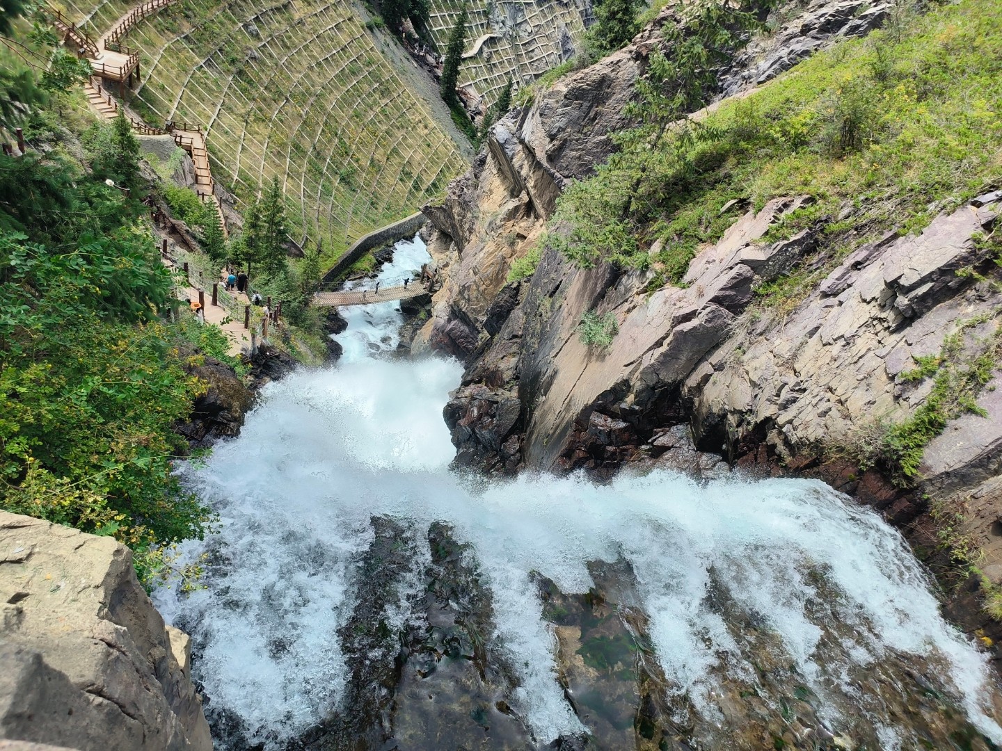 Feilongtan-Waterfall2