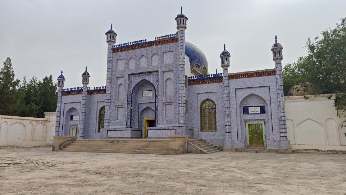 Yusup-Has-Hajip-Mausoleum2