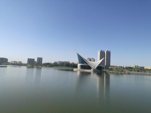 East-Lake-of-Kashgar2