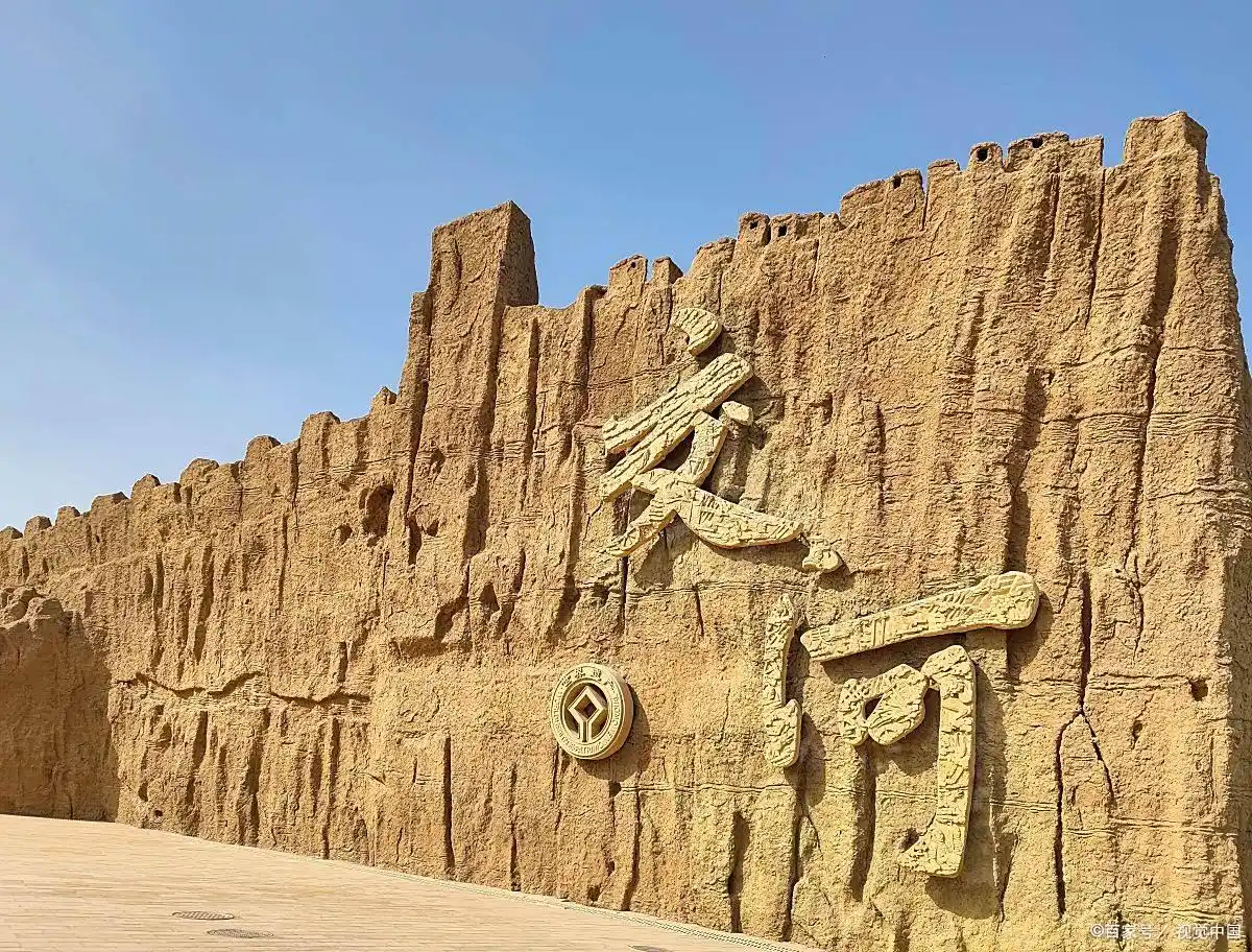 Jiaohe-Ruins2