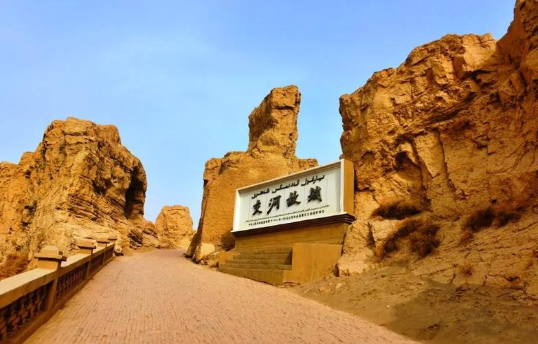 Jiaohe-Ruins2