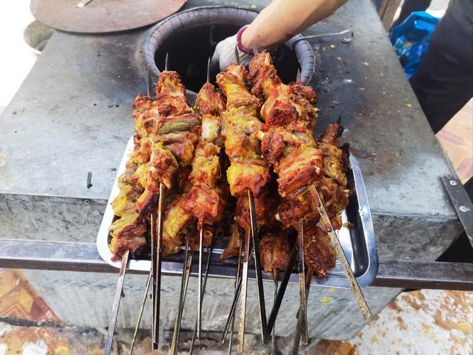 naan-pit-meat