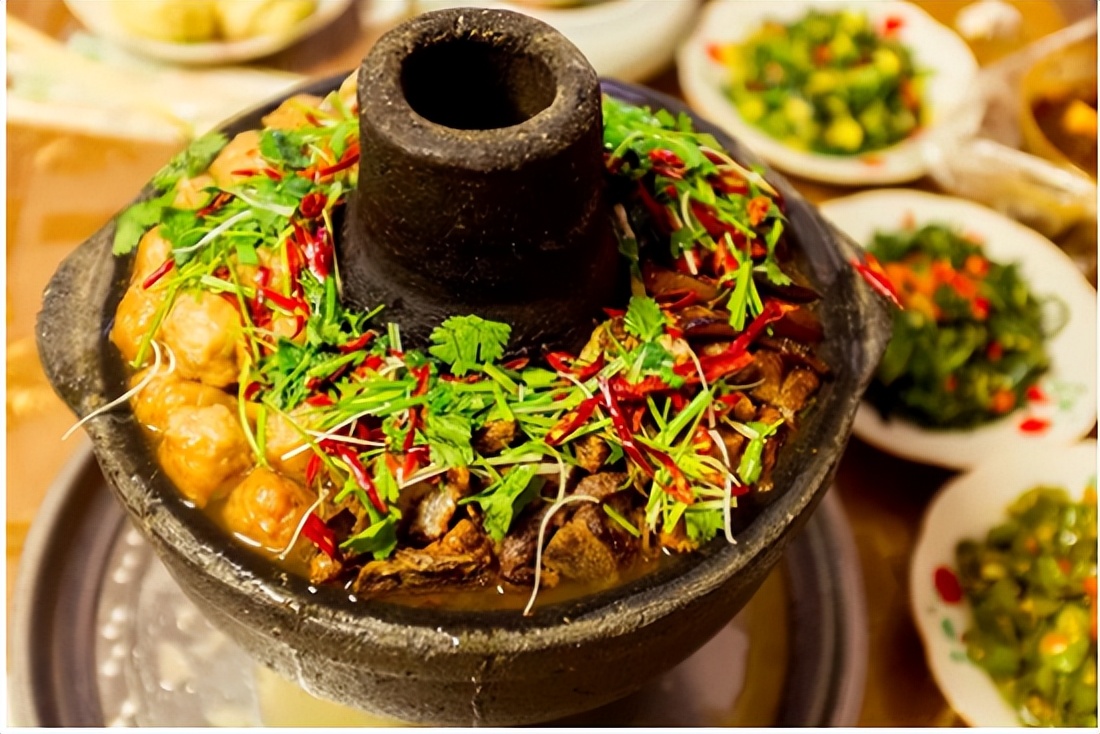 Gansu-Traditional-Warm-Pot-2
