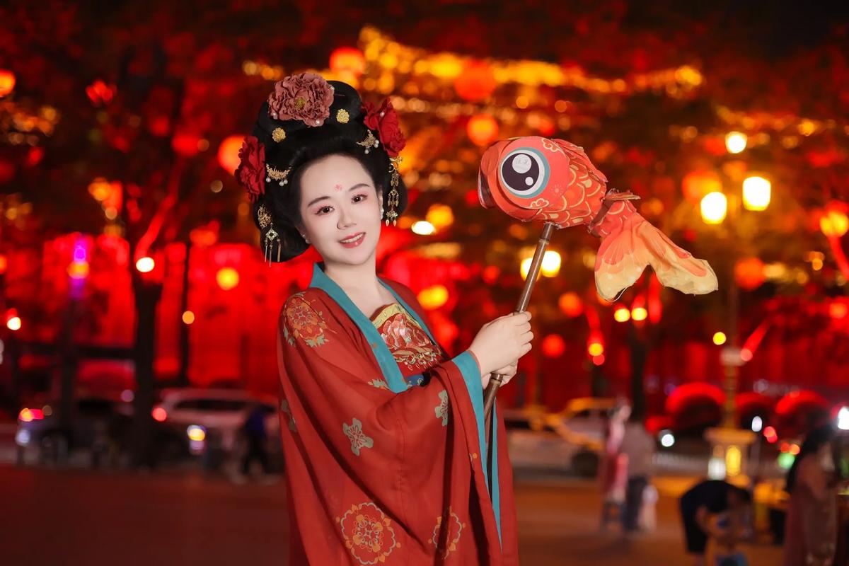 Tang-Costume2