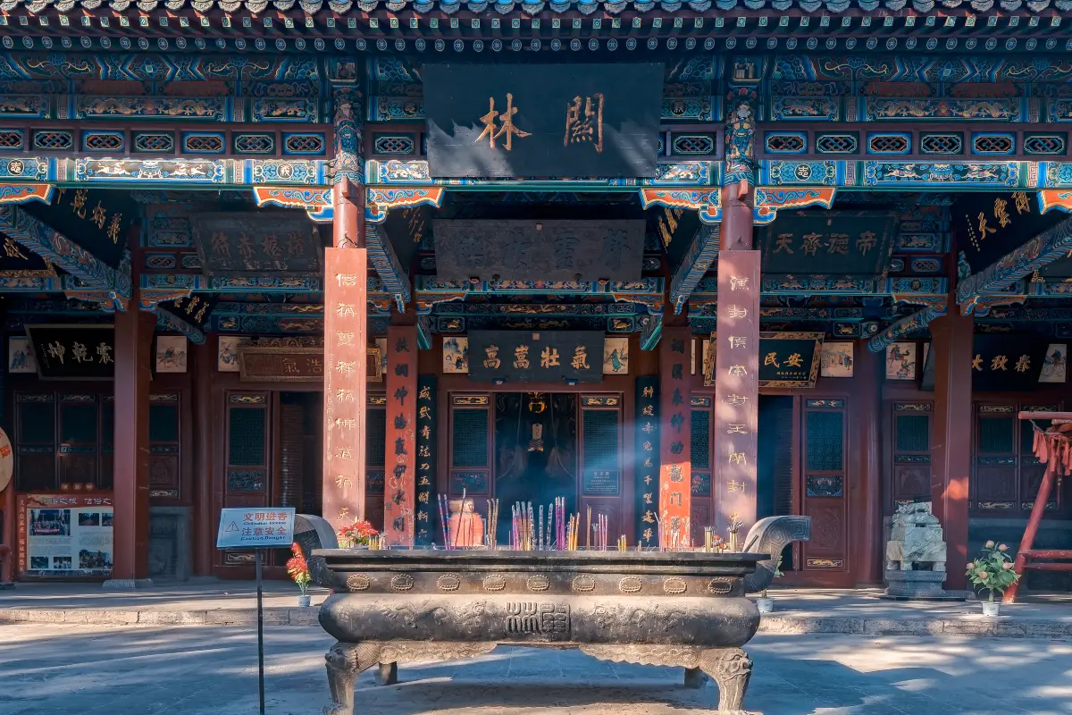 Guanlin-Temple2 Guanlin-Temple2