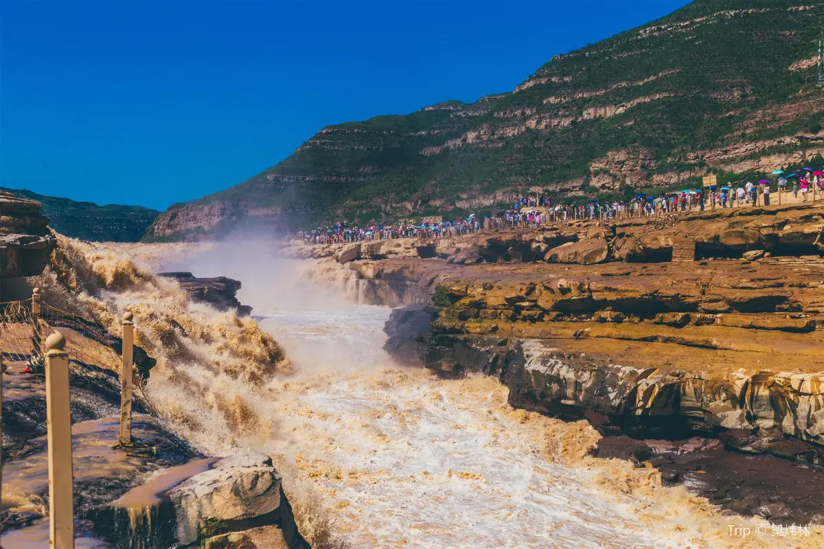 Hukou-Waterfall3 Hukou-Waterfall3